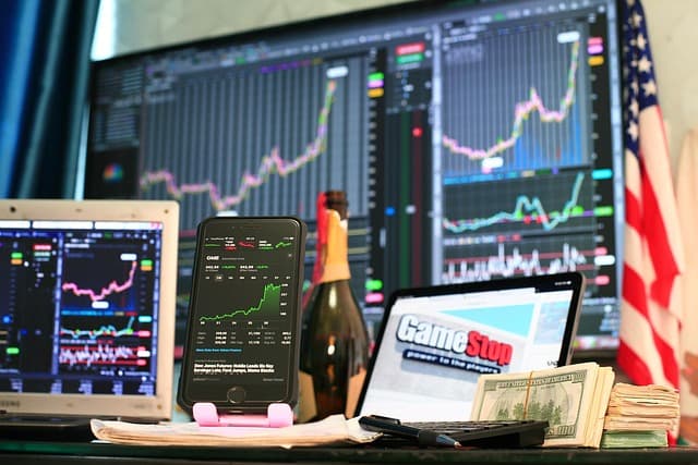 5 Tipps für erfolgreiches Investieren in volatile Märkte